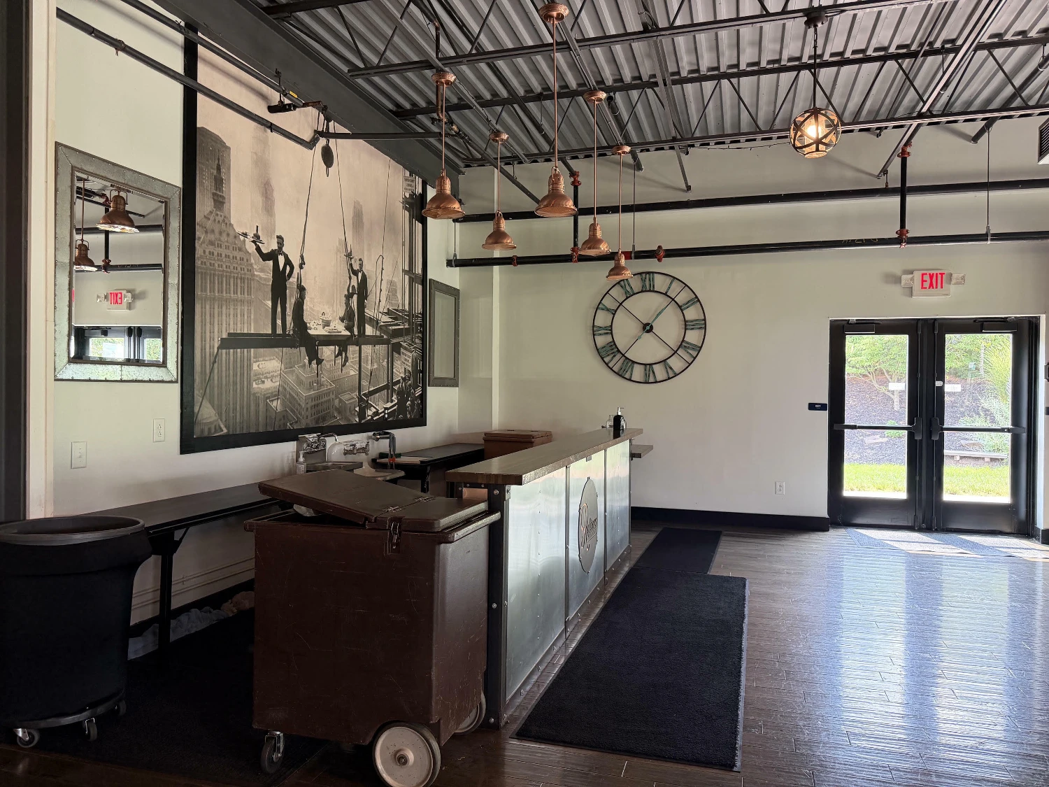 22,475 SF± Flex/Industrial Building