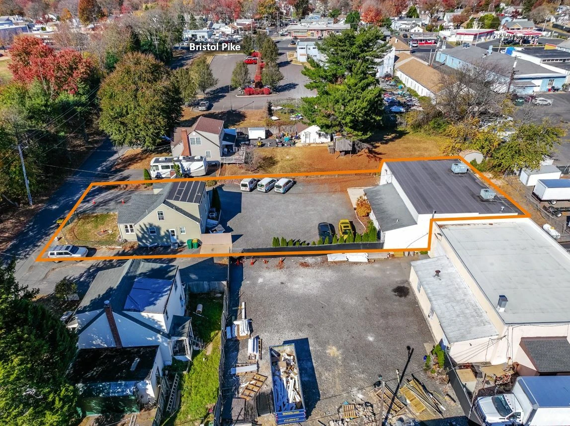 921 Woodbine Ave, Bensalem, PA for sale
