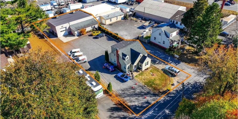 921 Woodbine Ave, Bensalem, PA for sale