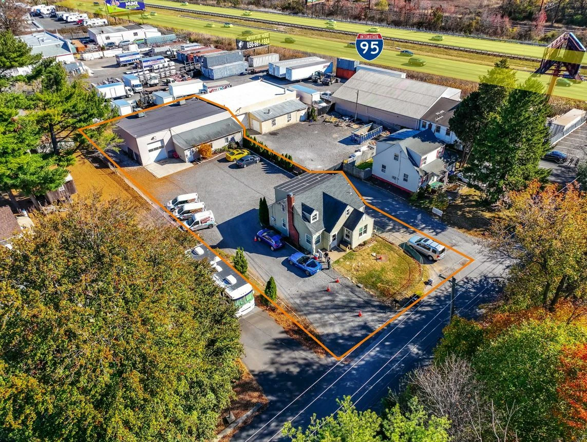 921 Woodbine Ave, Bensalem, PA for sale