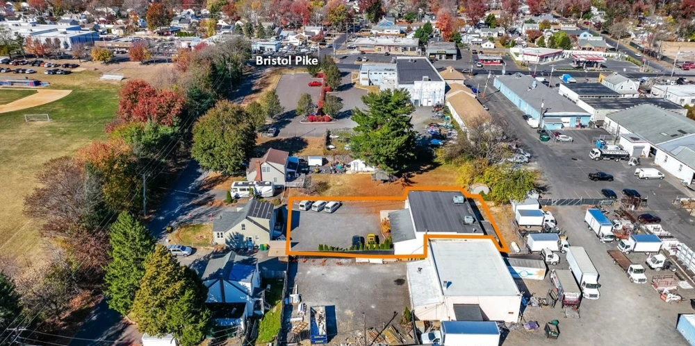 921 Woodbine Ave, Bensalem, PA for sale