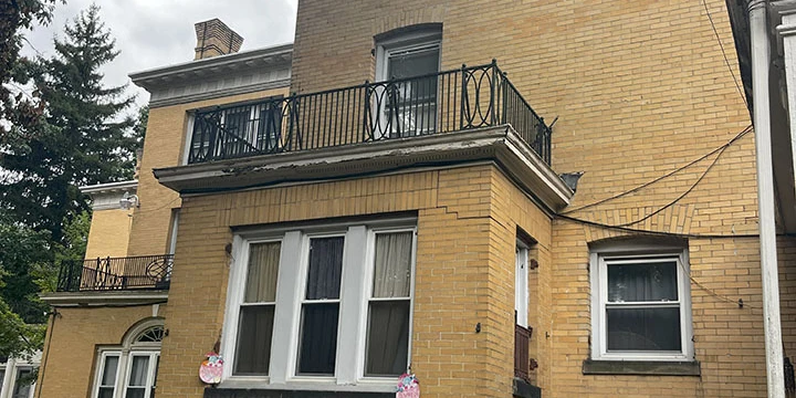 Apartment Building For Sale