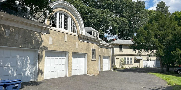 Apartment Building For Sale