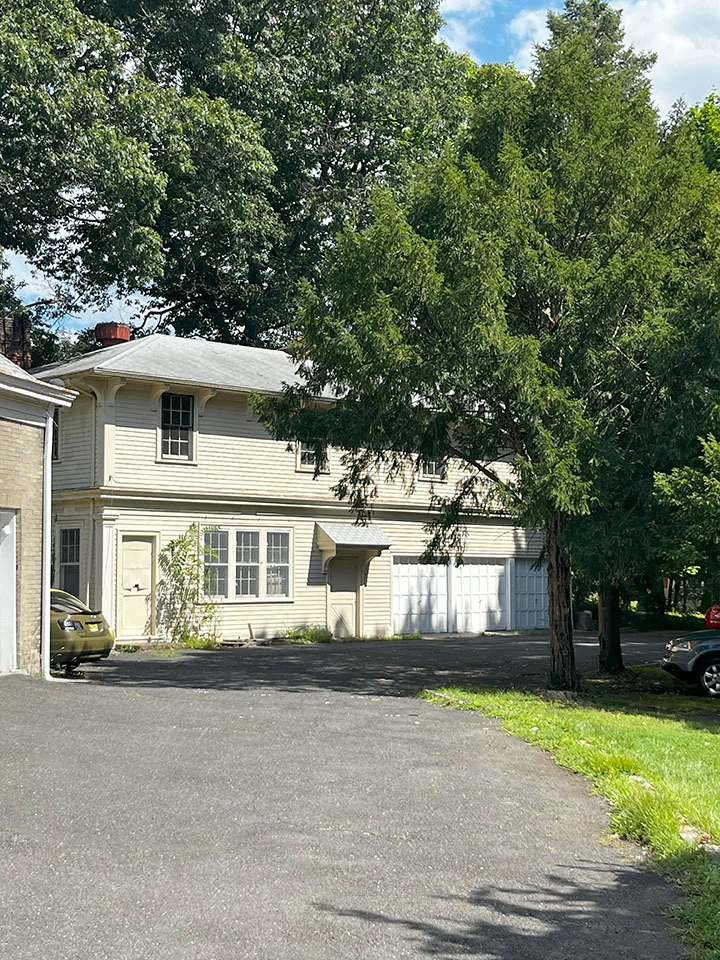 Apartment Building For Sale