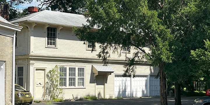 Apartment Building For Sale