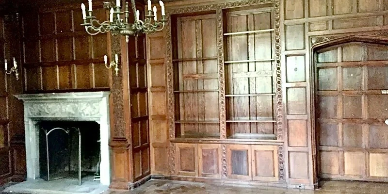 Apartment Building For Sale