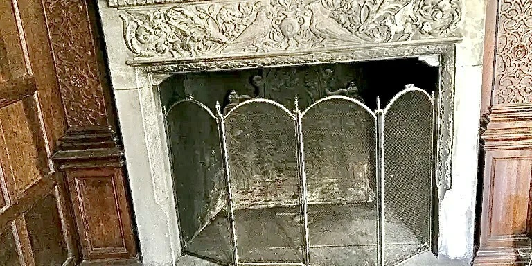 Apartment Building For Sale