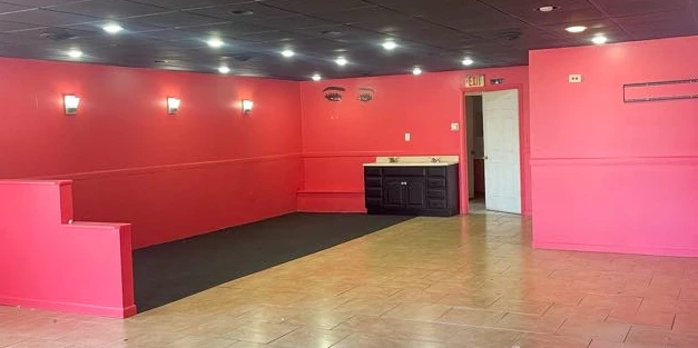 Side Door Cafe Property
