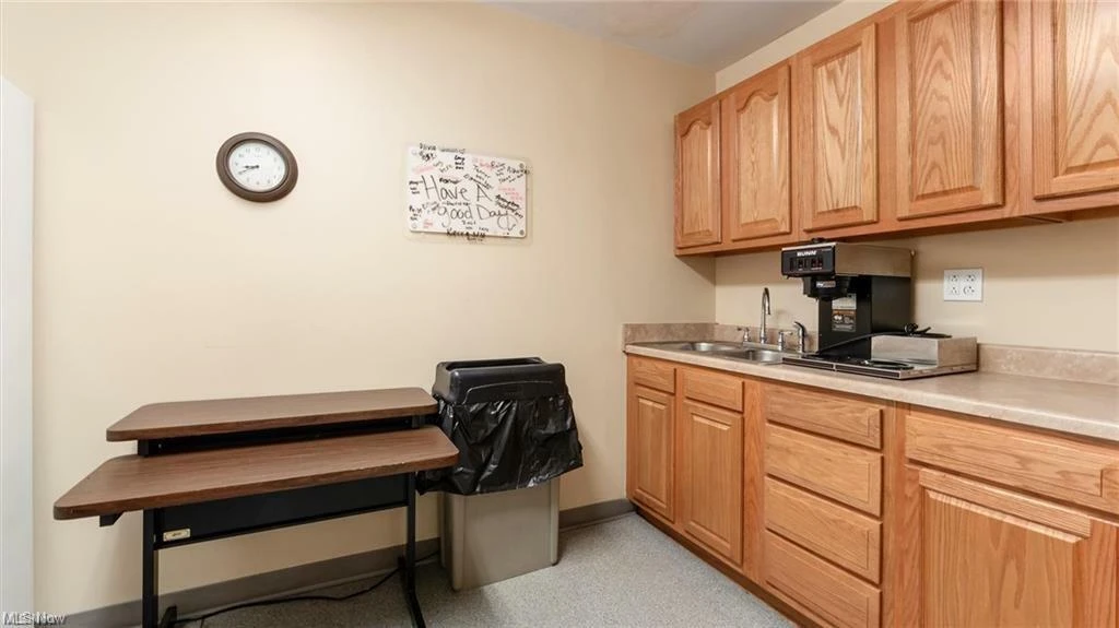 172 S Friendship Drive Office Building 