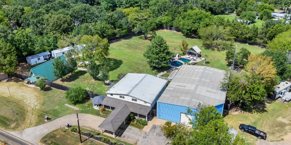 Canton Live-Work Retreat & Warehouse Campus