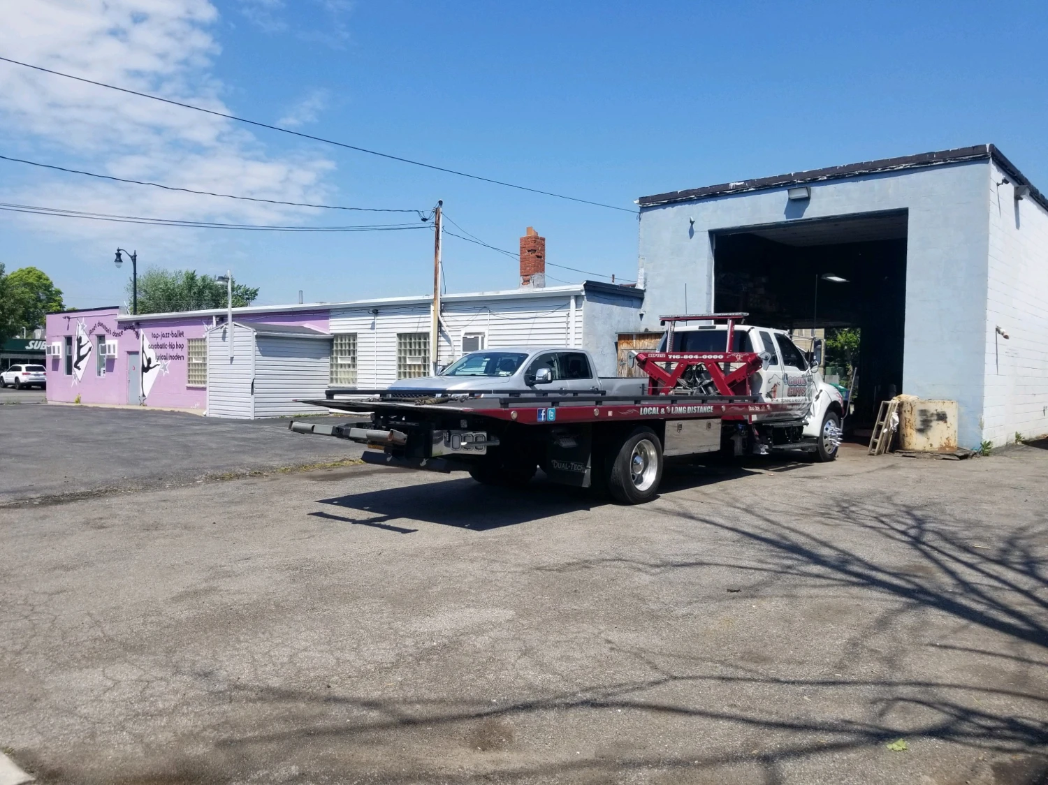 2611 Pine Ave - Established Repair Center
