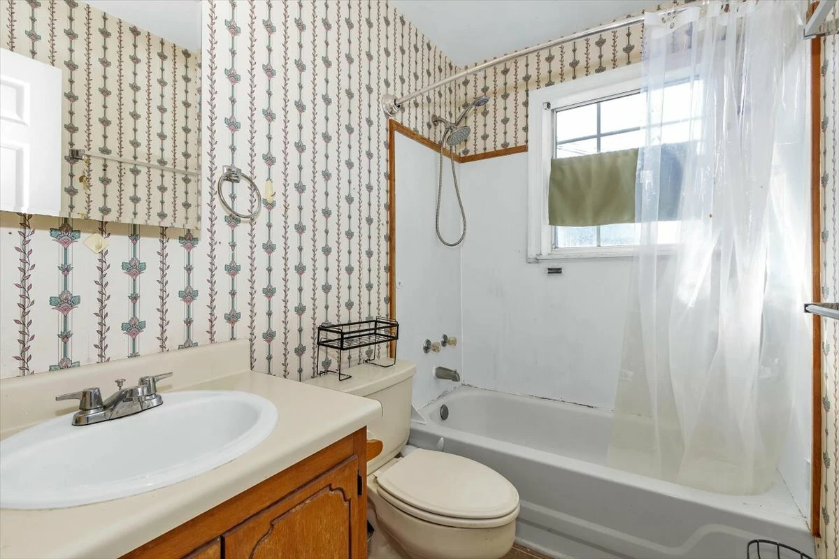 585 E Robinson Ave, Grovetown, GA for sale