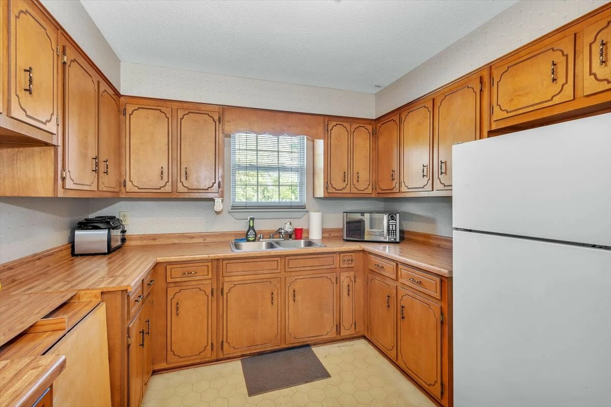 585 E Robinson Ave, Grovetown, GA for sale