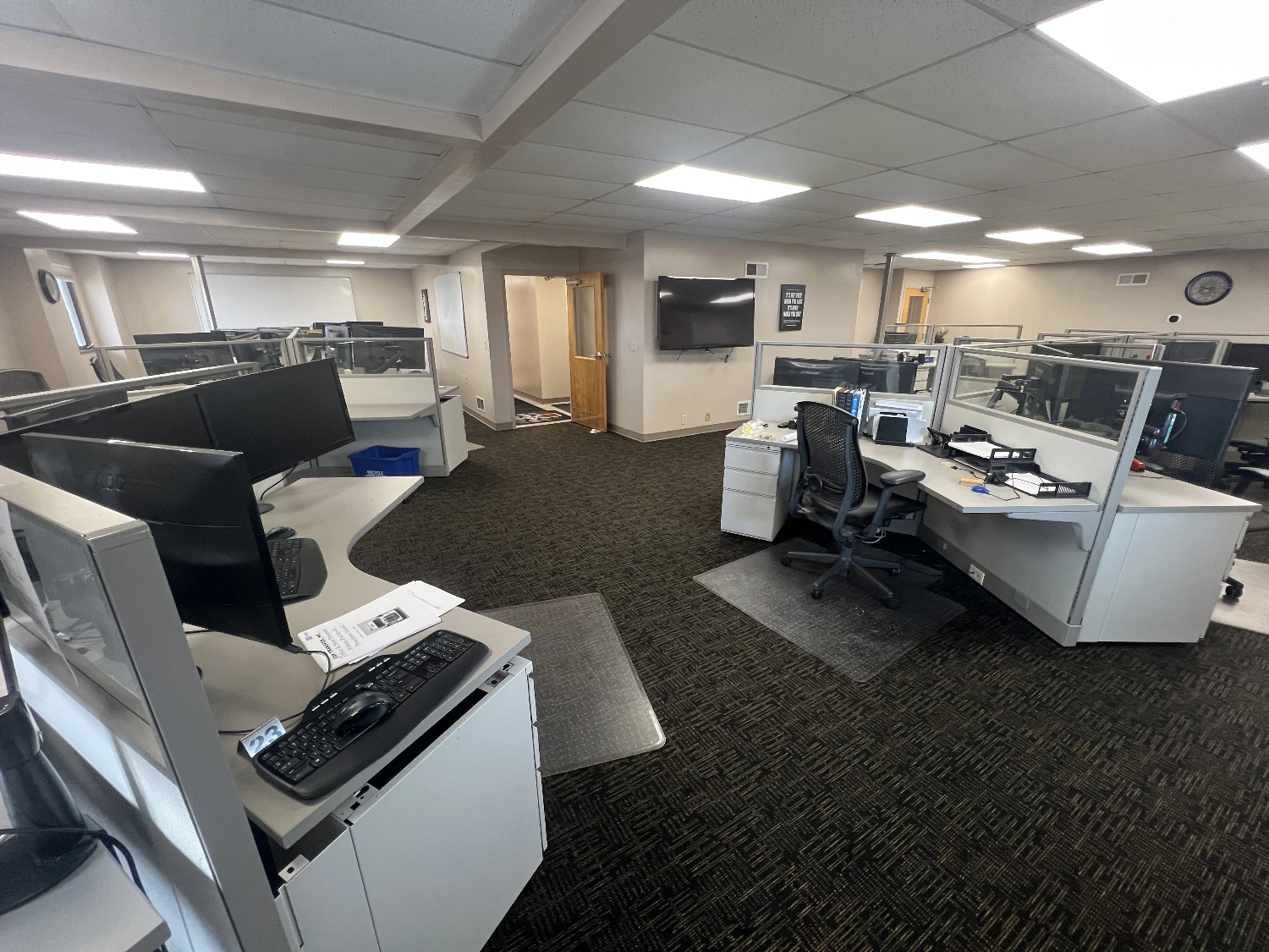 1065 W Center St, Eureka, IL for sale