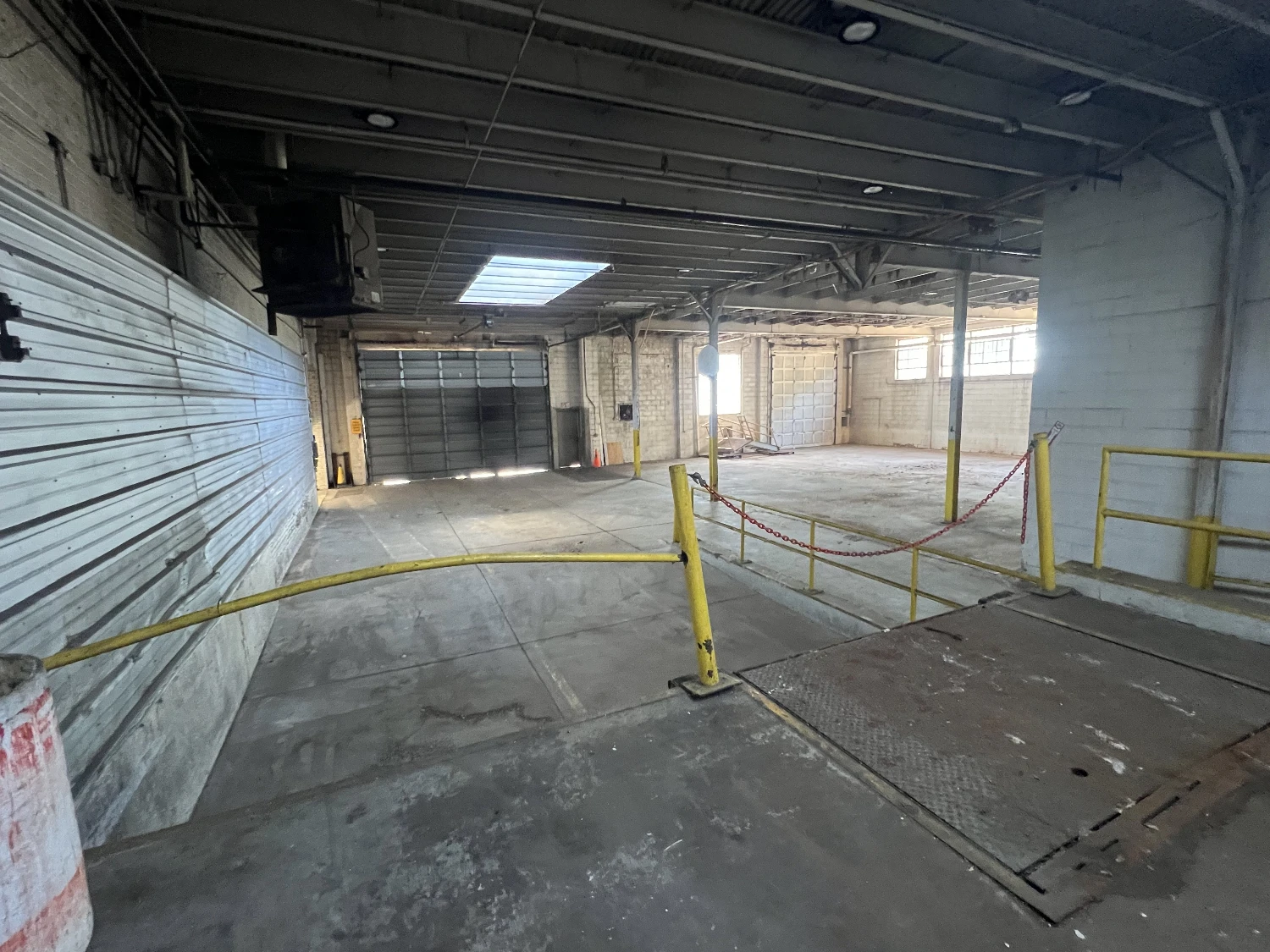 1215 NE Adams St, Peoria, IL for sale