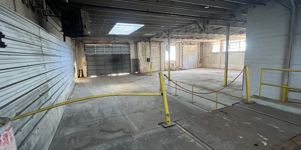 1215 NE Adams St, Peoria, IL for sale