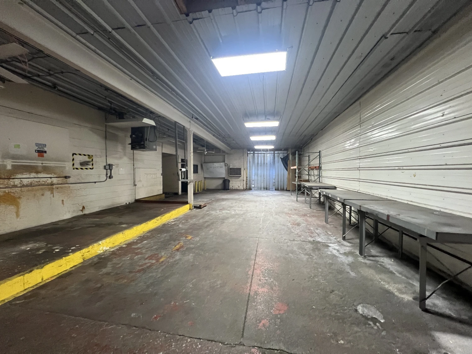 1215 NE Adams St, Peoria, IL for sale