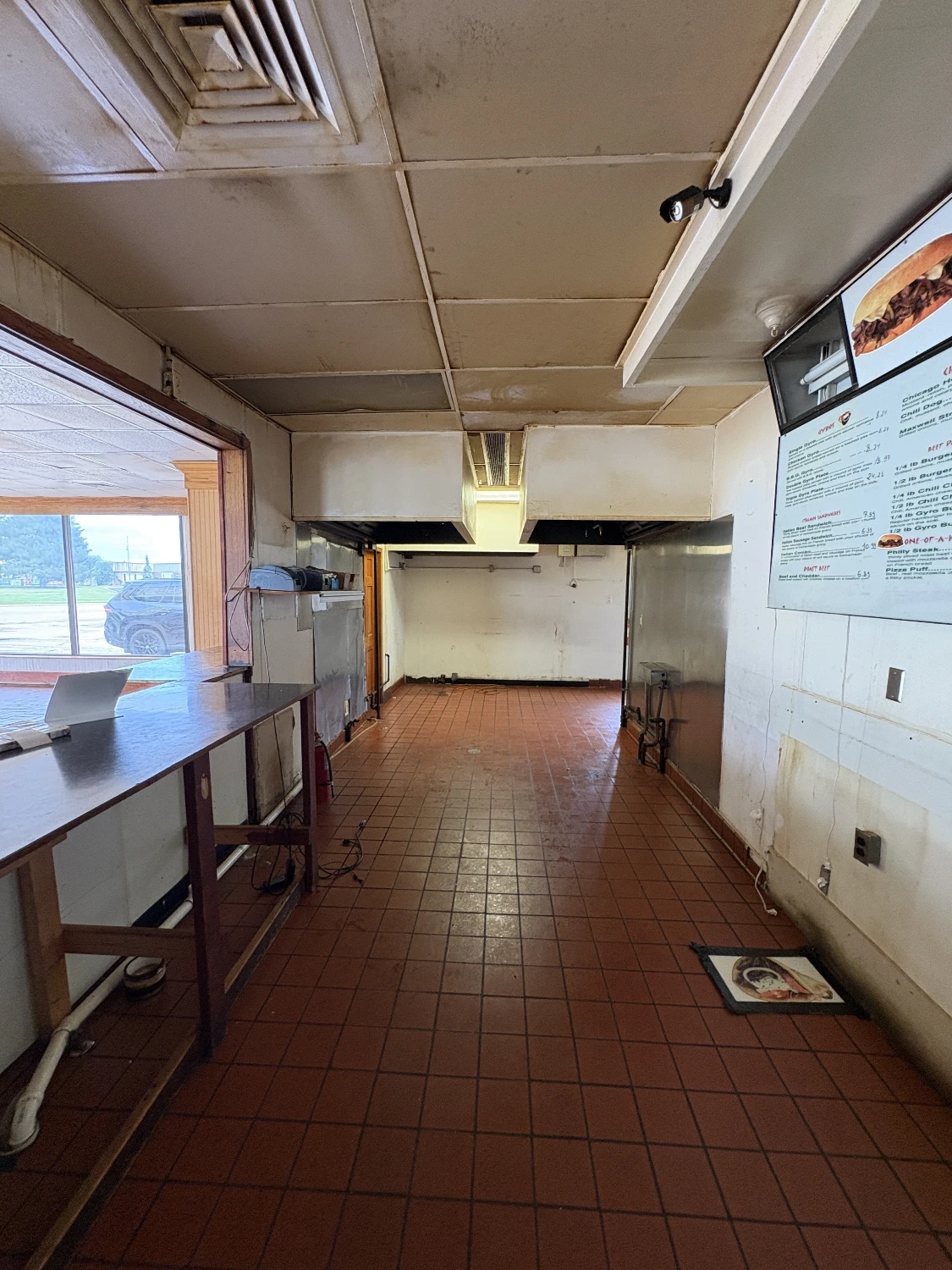 200 Veterans Dr, East Peoria, IL for sale