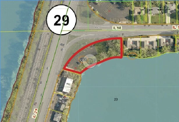 2428 8th St, Pekin, IL for sale