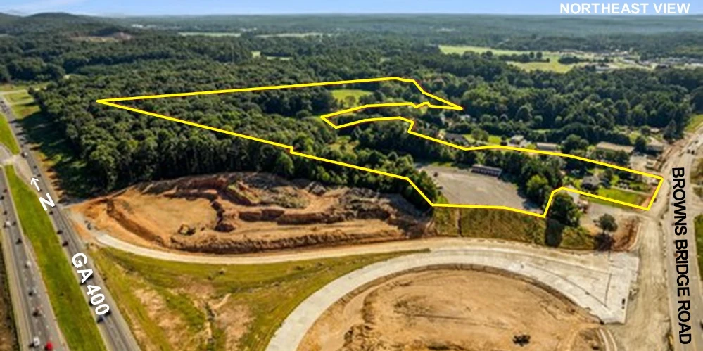 29.5 Acres - Prime Location