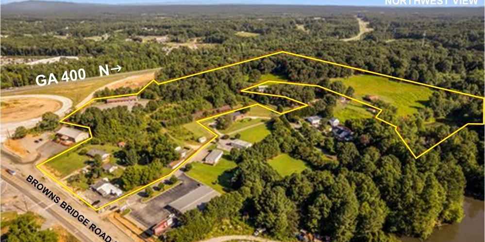29.5 Acres - Prime Location