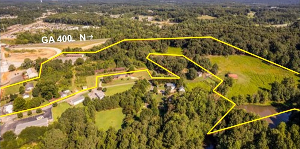 29.5 Acres - Prime Location