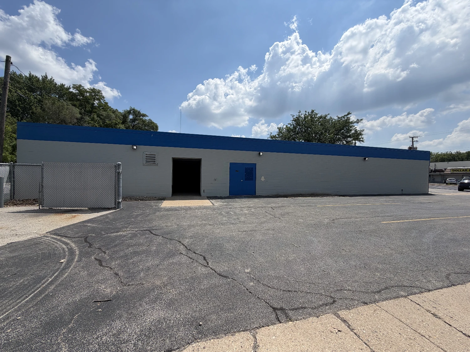 3414 N Prospect Rd, Peoria, IL for sale