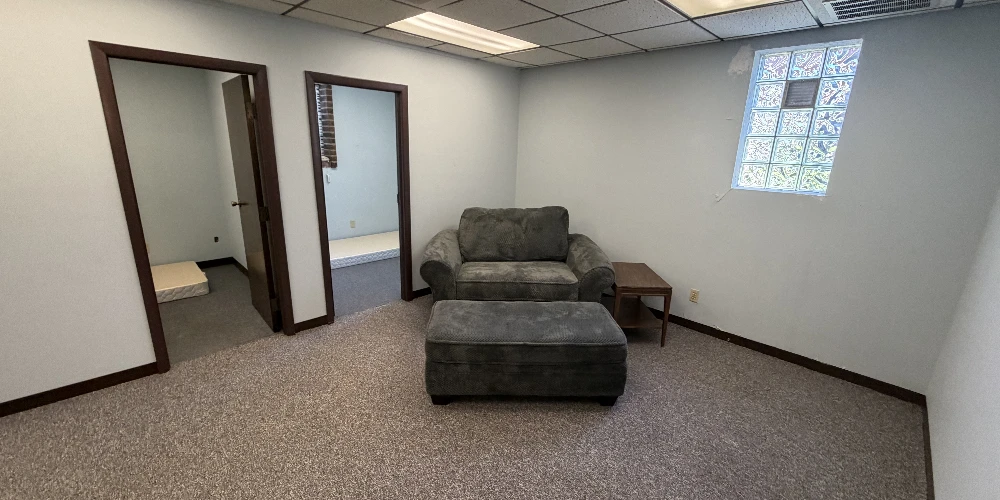 40 E Ash St, Canton, IL for sale
