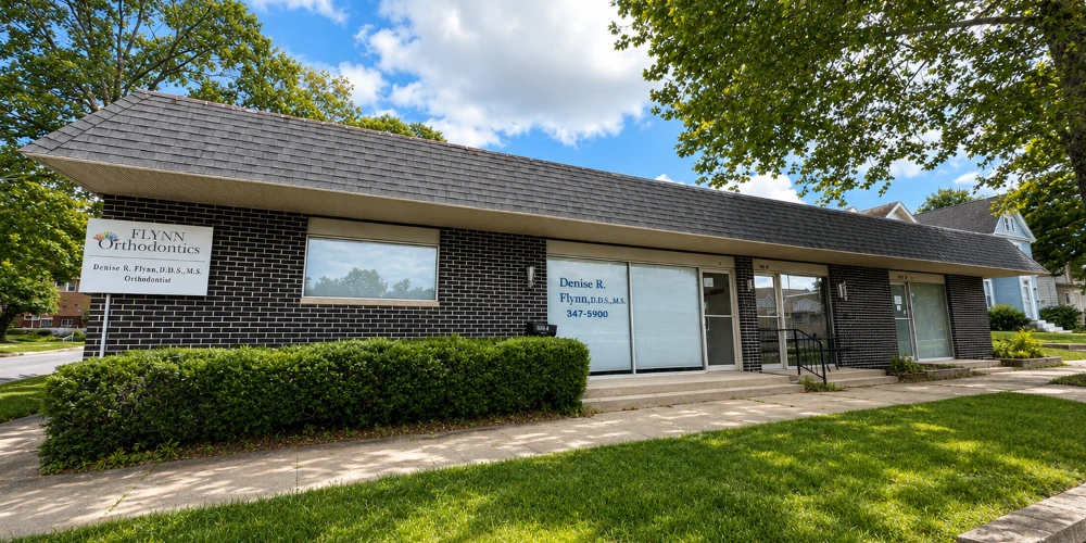 600 N 4th St, Pekin, IL for sale