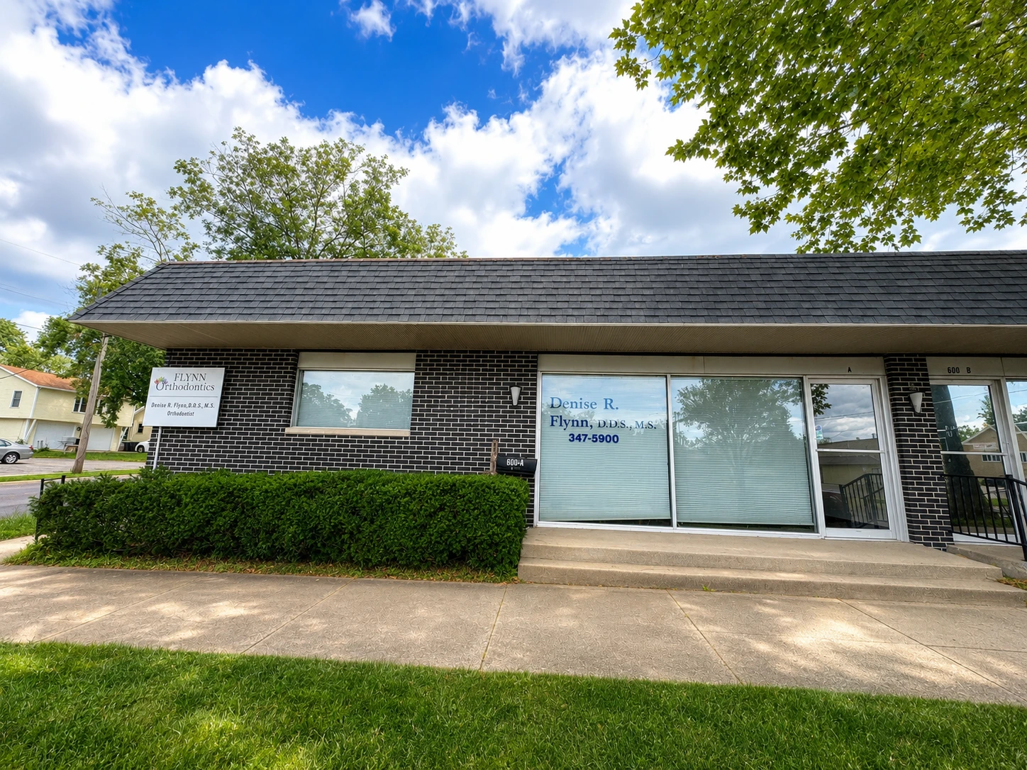 600 N 4th St, Pekin, IL for sale