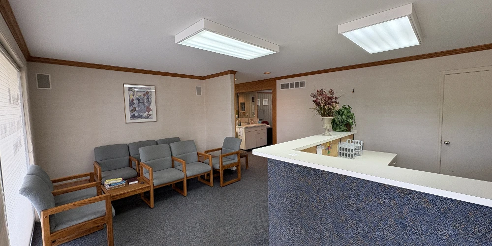 600 N 4th St, Pekin, IL for sale