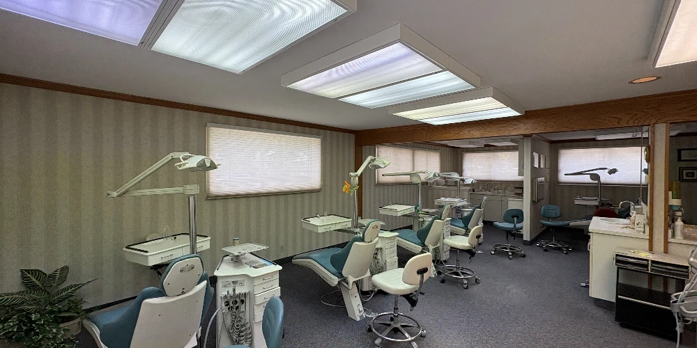 600 N 4th St, Pekin, IL for sale