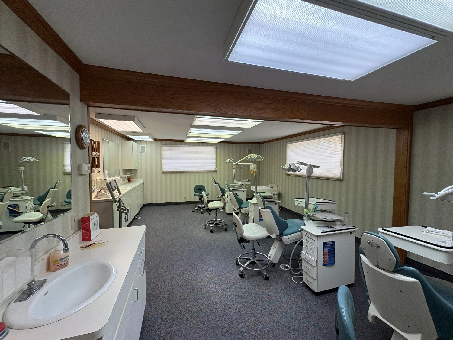 600 N 4th St, Pekin, IL for sale