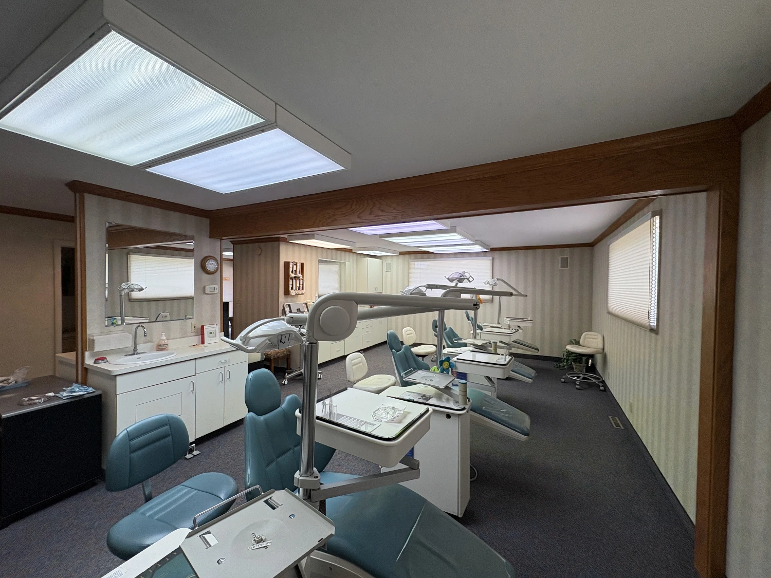 600 N 4th St, Pekin, IL for sale