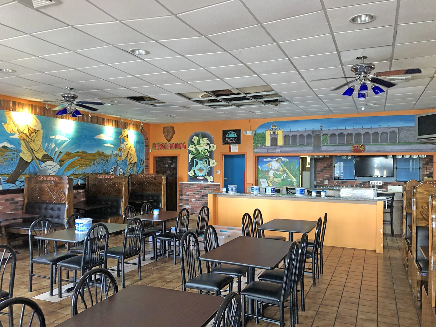 7723 N University St, Peoria, IL for sale