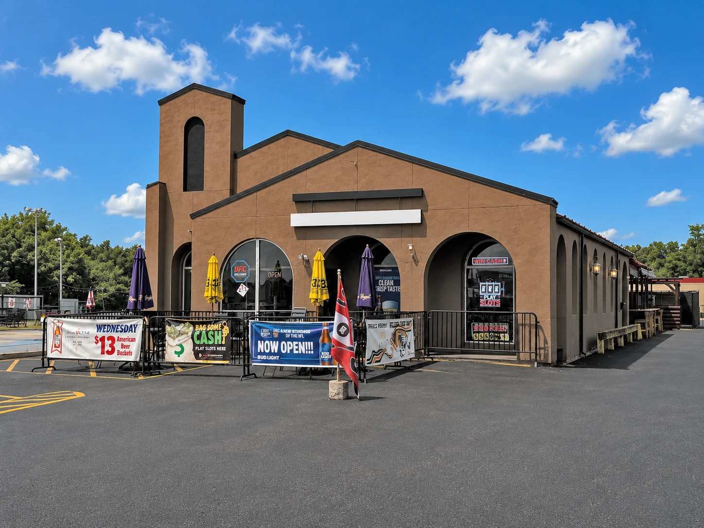 7723 N University St, Peoria, IL for sale
