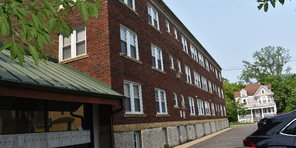 Crandall Hall Apartments