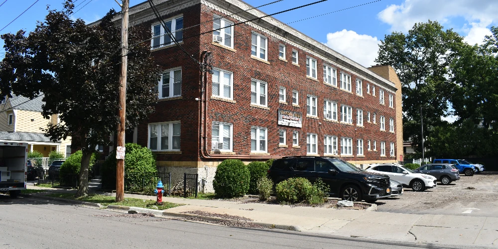 Crandall Hall Apartments