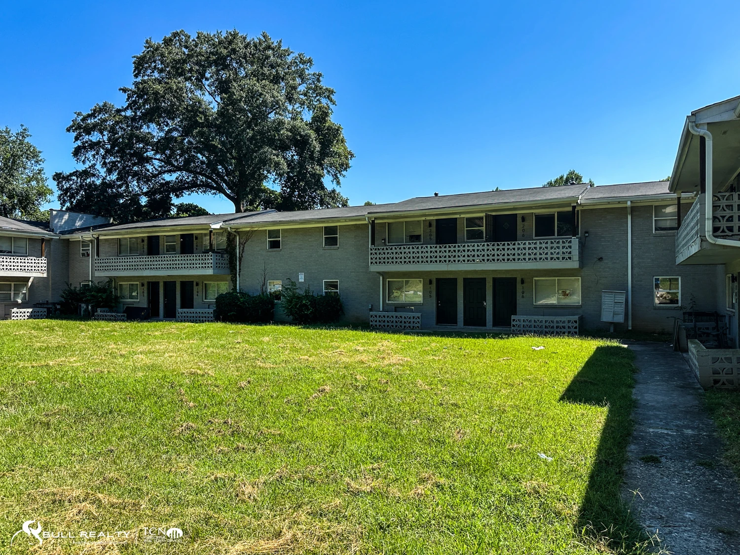 Value-Add Multifamily Opportunity in Westside Atlanta | 16 Units