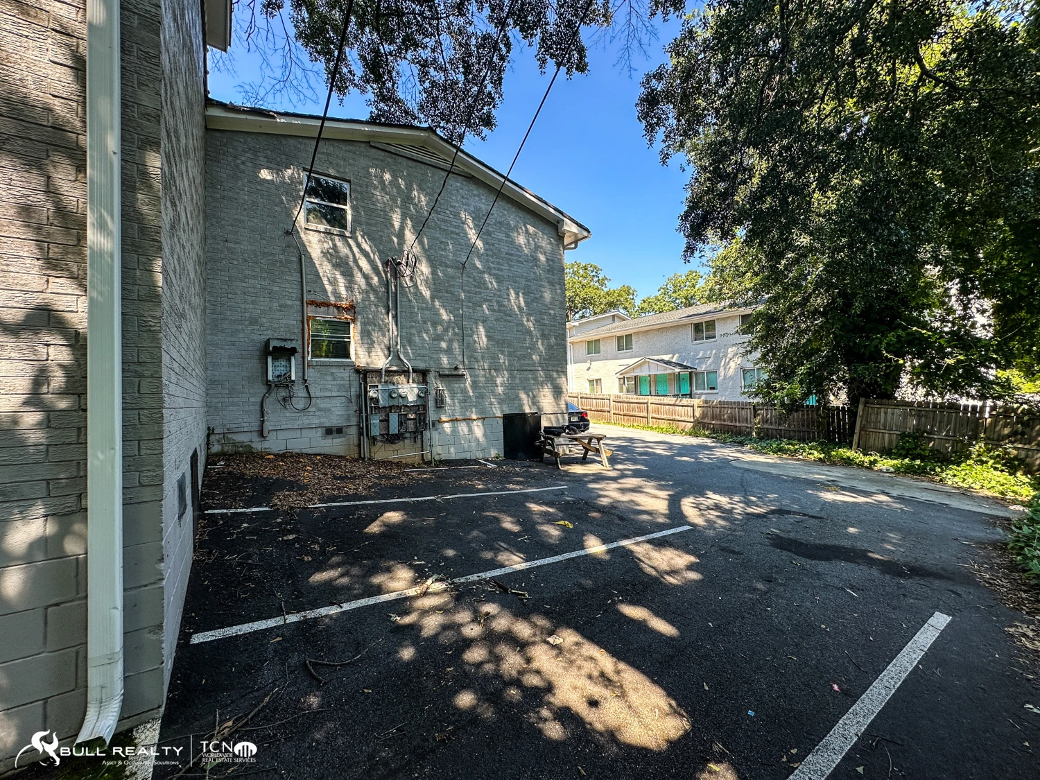 Value-Add Multifamily Opportunity in Westside Atlanta | 16 Units