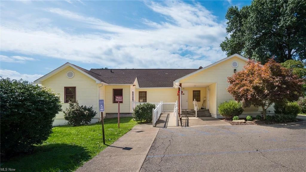 1215 Newark Rd, Zanesville, OH for sale
