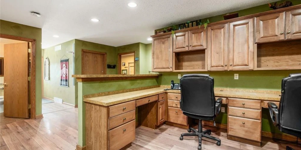 1215 Newark Rd, Zanesville, OH for sale