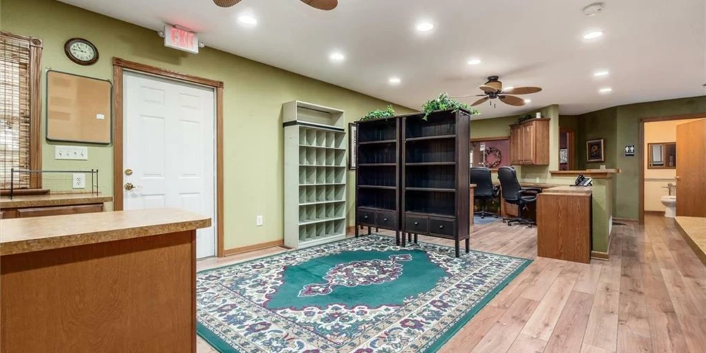 1215 Newark Rd, Zanesville, OH for sale