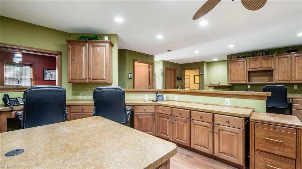 1215 Newark Rd, Zanesville, OH for sale