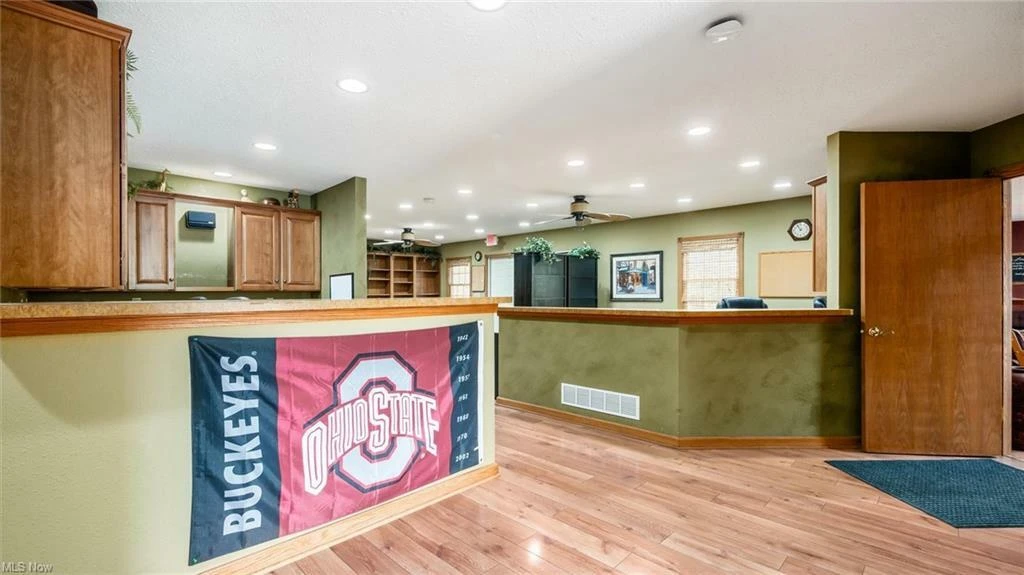 1215 Newark Rd, Zanesville, OH for sale
