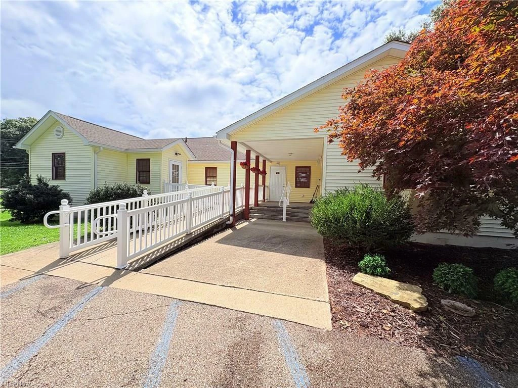1215 Newark Rd, Zanesville, OH for sale
