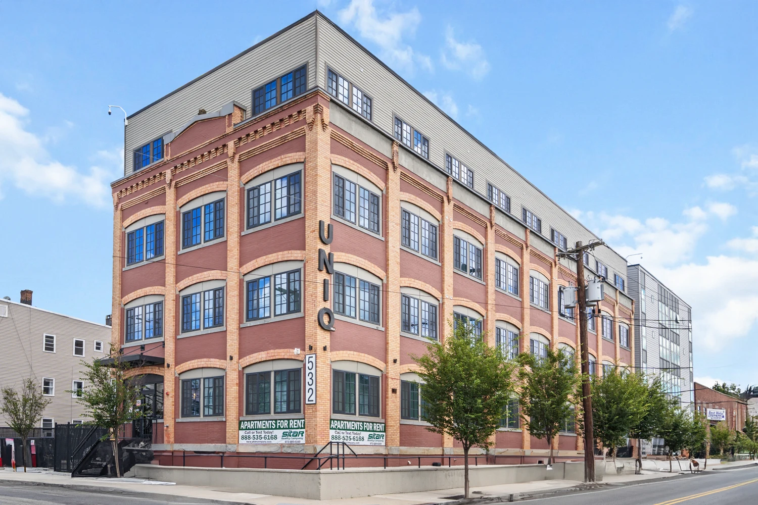 28-Unit Apartment Building In Newark For Sale