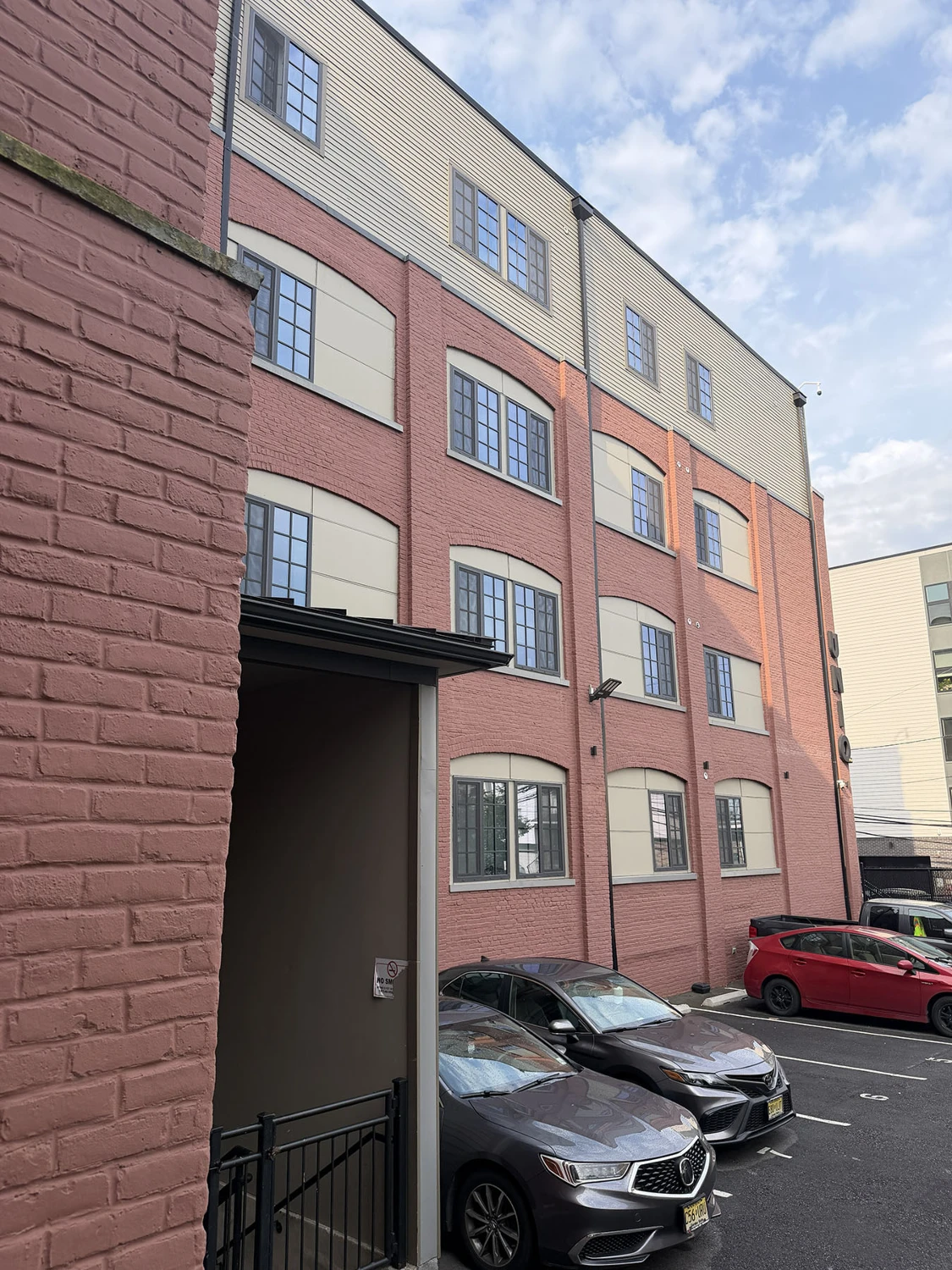 28-Unit Apartment Building In Newark For Sale