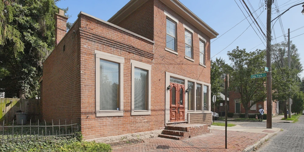 54 E Whittier St, Columbus, OH for sale