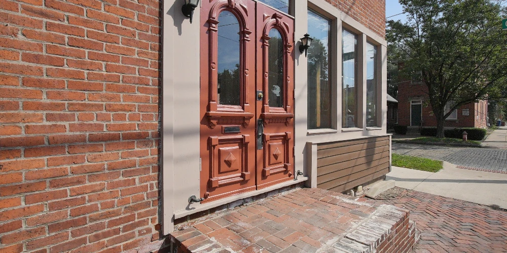 54 E Whittier St, Columbus, OH for sale